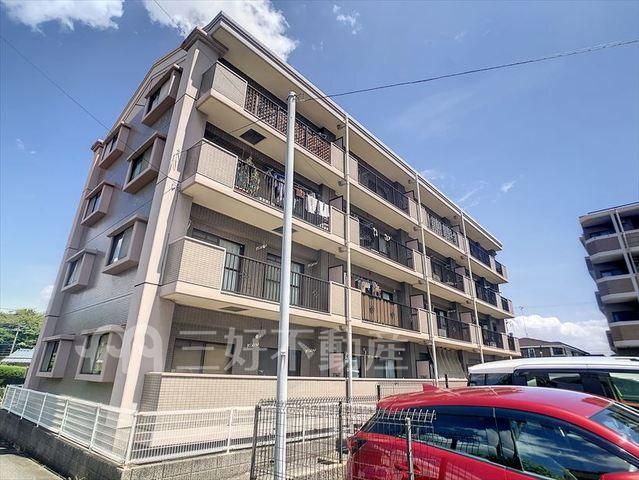 2LDK Apartment for Rent in Dazaifu, Fukuoka - 53.68m² - Thumbnail 2