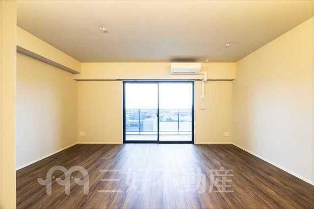 Modern 2LDK Apartment in Hakata Ward, Fukuoka - Thumbnail 3