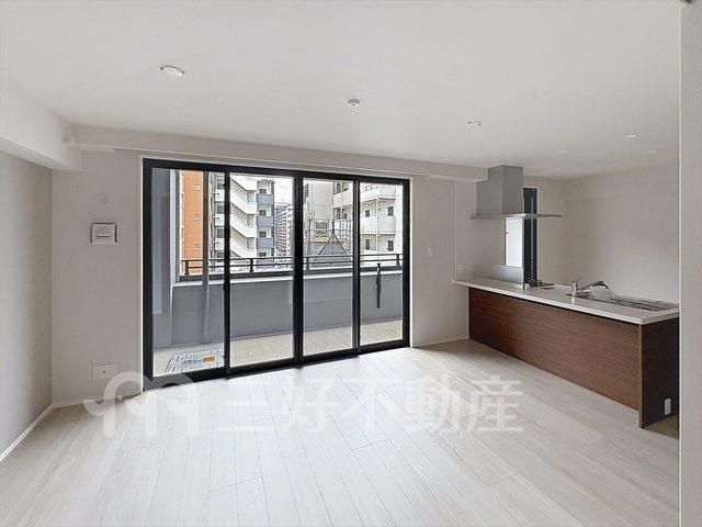 2LDK Apartment for Rent in Chuo-ku, Fukuoka - Thumbnail 3