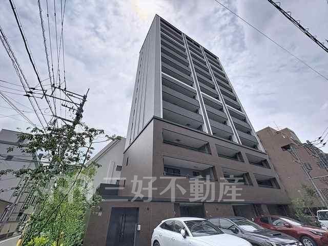 2LDK Apartment for Rent in Chuo-ku, Fukuoka - Thumbnail 2