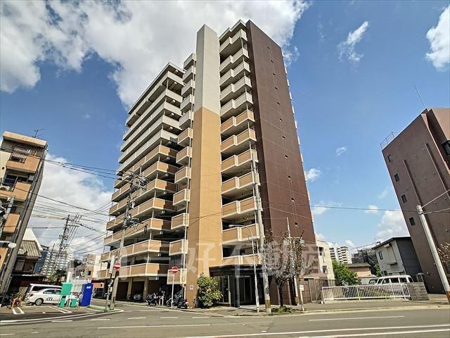 2023 1LDK Wooden Apartment in Hakata-ku, Fukuoka - Thumbnail 3