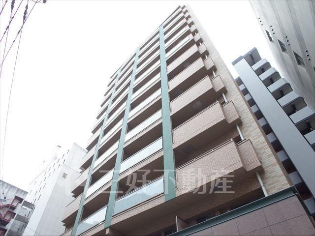 2023 1LDK Wooden Apartment in Hakata-ku, Fukuoka - Thumbnail 4