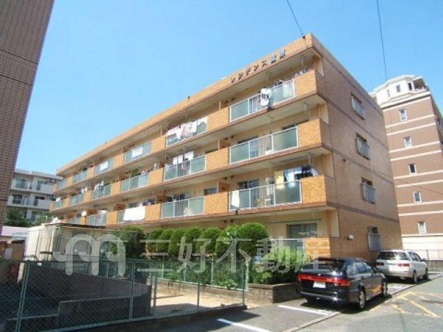 2LDK Apartment for Rent in Onojo City, Fukuoka - Thumbnail 3