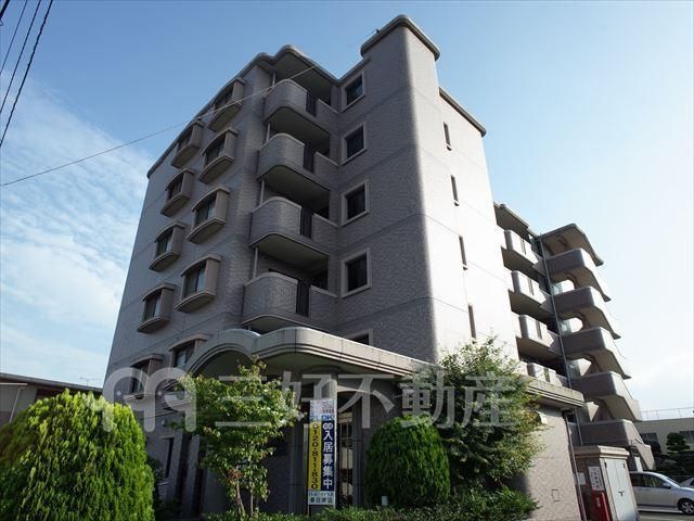2LDK Apartment for Rent in Onojo City, Fukuoka - Thumbnail 4