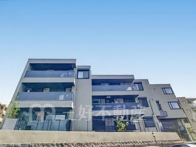 Commodus Tenjin 3LDK Apartment for Rent in Chuo-ku, Fukuoka - Thumbnail 4