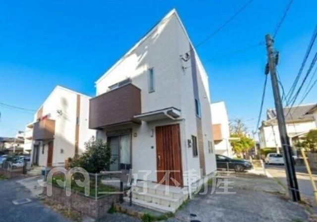 Commodus Tenjin 3LDK Apartment for Rent in Chuo-ku, Fukuoka - Thumbnail 2