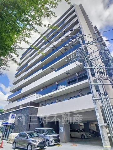 Modern 1LDK Apartment in Chuo-ku, Fukuoka - Thumbnail 2