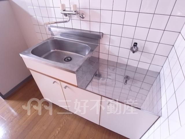 Apartment for Rent in Hakata-ku, Fukuoka near Minami-Fukuoka Station - Thumbnail 4