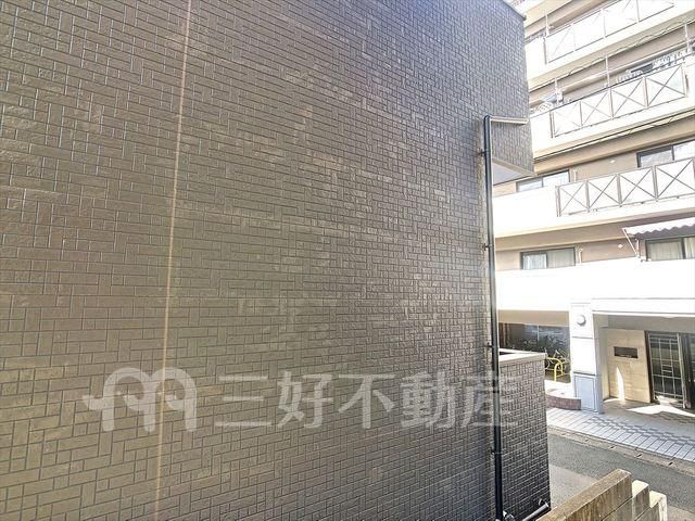 1R Apartment for Rent in Kasuga City, Fukuoka - Thumbnail 2