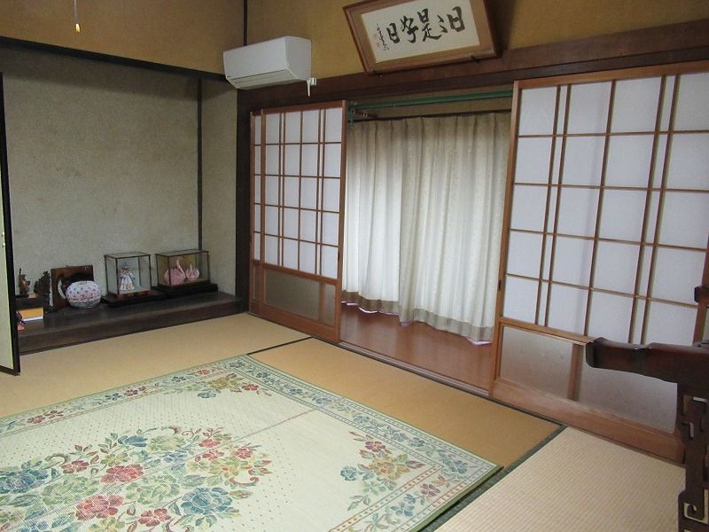 5LDK House for Sale in Masuda, Shimane Near Sea and Mountains - Thumbnail 2