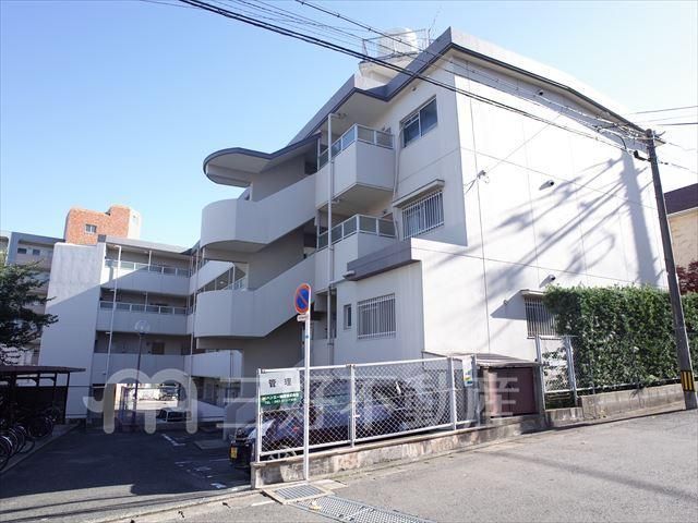 2LDK Apartment for Rent in Minami-ku, Fukuoka City - Thumbnail 3