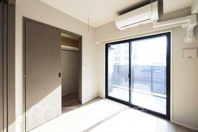 1LDK Apartment for Rent in Hakata-ku, Fukuoka City - Thumbnail 4