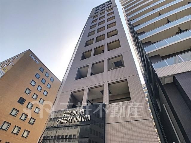 1K Apartment for Rent Near Chiyo-Kenchoguchi Station in Hakata-ku - Thumbnail 3