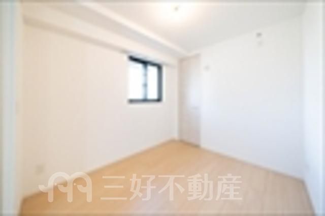 New 2LDK Apartment for Rent in Fukuoka Chuo Ward - Thumbnail 4