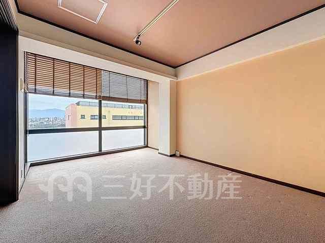1LDK Apartment for Rent in Ohori Park, Fukuoka City - Thumbnail 4