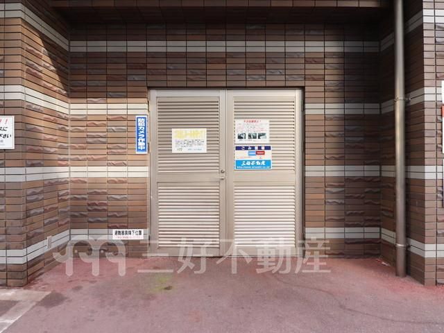 2LDK Apartment for Rent in Hakata Ward, Fukuoka - Thumbnail 3