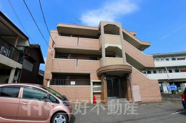 1K Apartment for Rent in Chikushino Near Futsukaichi Station - Thumbnail 4
