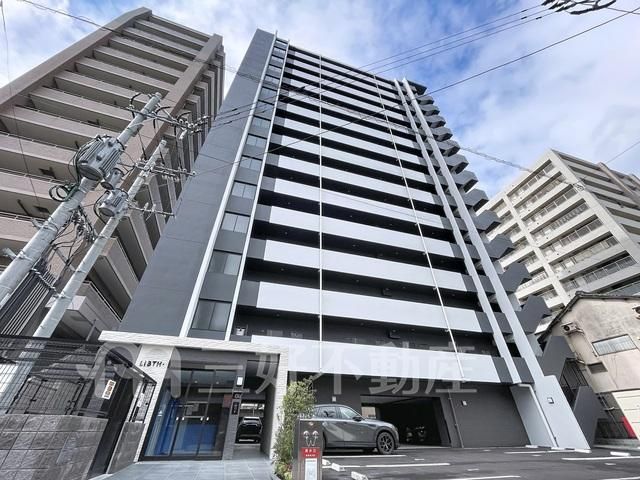 Modern Apartment for Rent in Higashi Ward, Fukuoka - Thumbnail 3