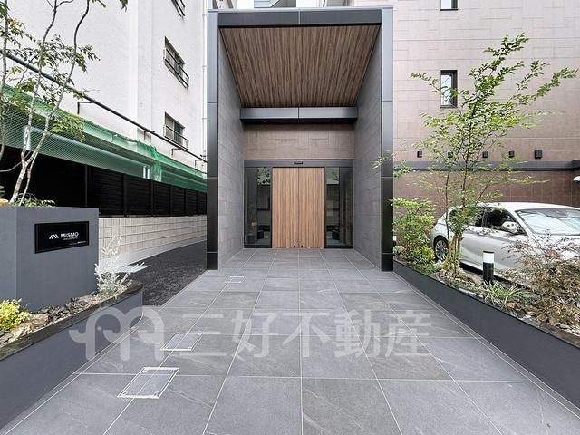 2LDK Apartment for Rent in Chuo-ku, Fukuoka - 60.02m² - Thumbnail 4
