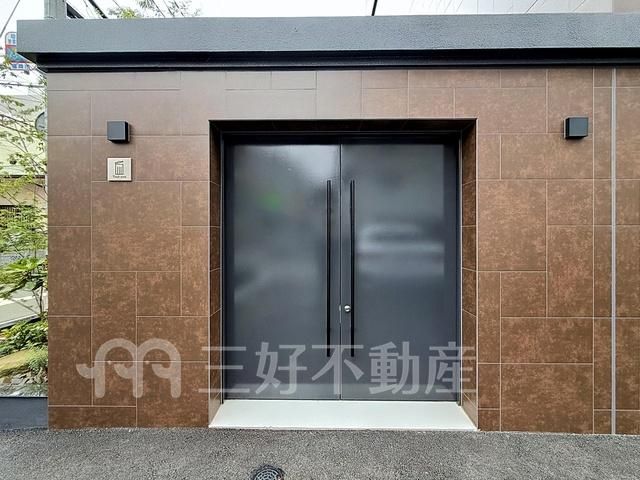2LDK Apartment for Rent in Chuo-ku, Fukuoka - 60.02m² - Thumbnail 3