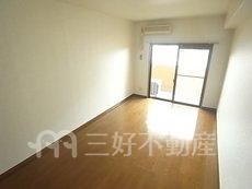 1K Apartment for Rent in Hakata-ku, Fukuoka - Thumbnail 3