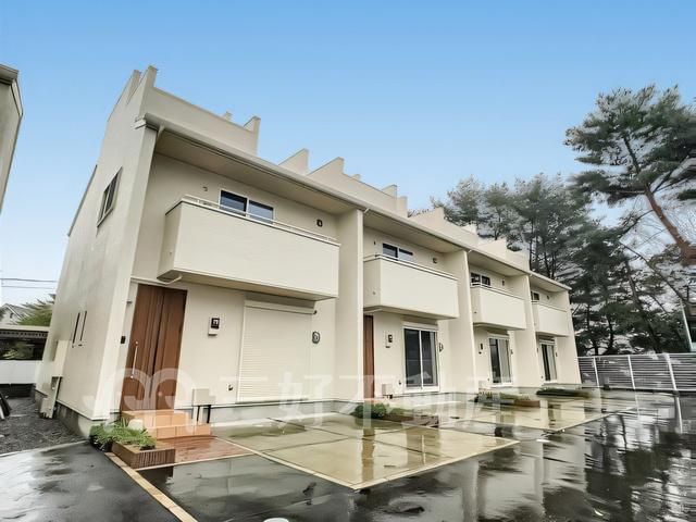 3LDK Apartment for Rent in Kasuga City, Fukuoka - Thumbnail 2