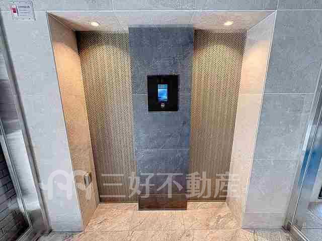 2LDK Apartment for Rent in Hakata Ward, Fukuoka - Thumbnail 3