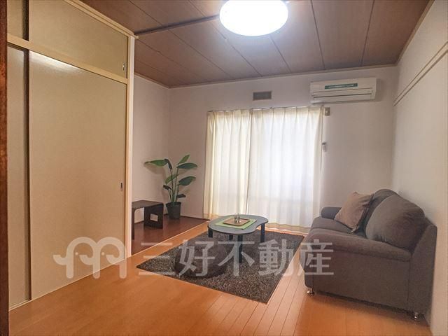 1K Apartment for Rent near Kaizuka Station, Fukuoka - Thumbnail 2