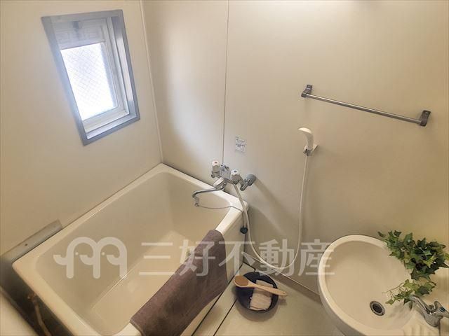 1K Apartment for Rent near Kaizuka Station, Fukuoka - Thumbnail 4