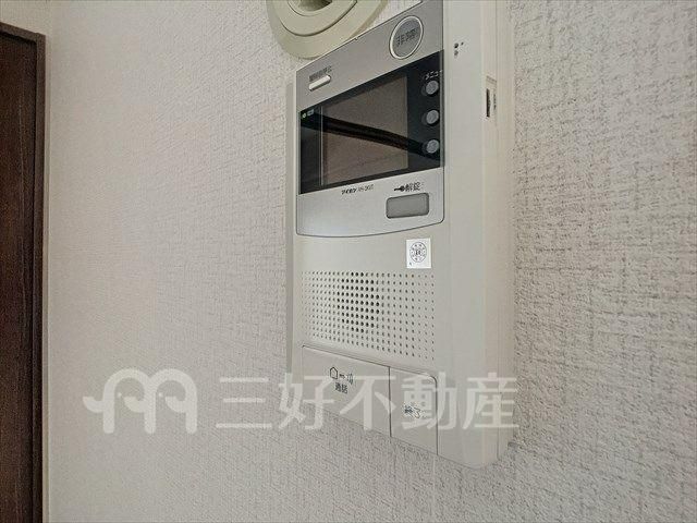 1LDK Apartment for Rent in Hakata Ward, Fukuoka Near Nakasu-Kawabata Station - Thumbnail 2