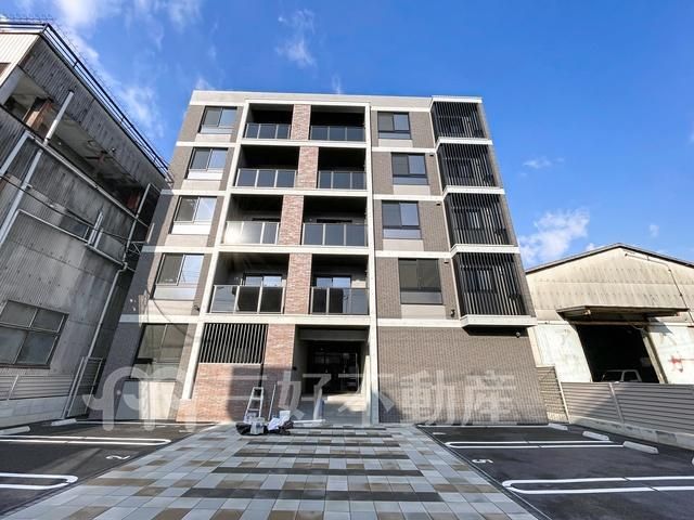 2LDK Apartment for Rent in Higashihie, Hakata-ku, Fukuoka - Thumbnail 3