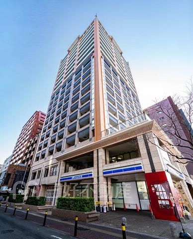 D-Wing Tower 1LDK Rental Apartment in Fukuoka Chuo Ward - Image 1