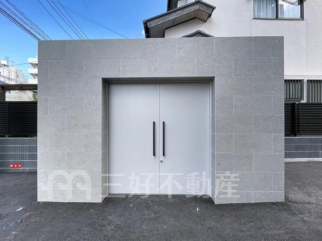 New 2LDK/3LDK Apartments for Rent in Fukuoka's Sawara Ward - Thumbnail 3
