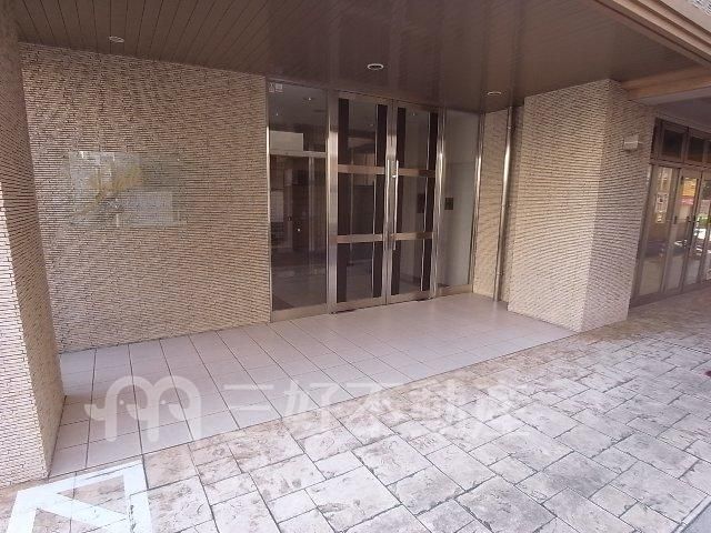 1LDK Apartment for Rent Near Meinohama Station, Fukuoka - Thumbnail 2