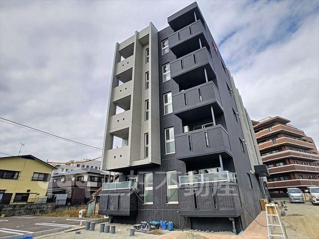 1SLDK Apartment for Rent in Shime Town, Fukuoka Near Airport - Thumbnail 2