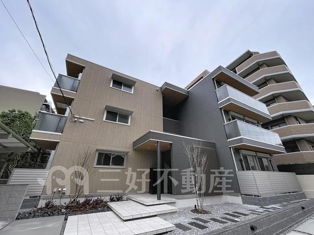 2SLDK Apartment for Rent in Chuo-ku, Fukuoka City - Thumbnail 4