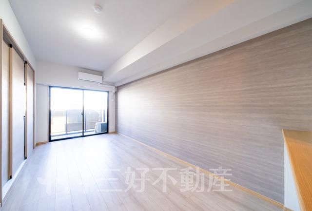 2LDK Apartment for Rent in Chuo-ku, Fukuoka City - Thumbnail 2