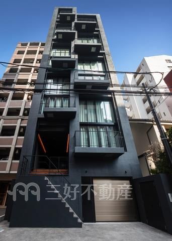 Designer 1LDK Apartment for Rent in Chuo-ku, Fukuoka - Thumbnail 2