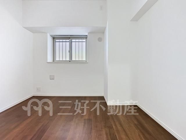2LDK Pet-Friendly Apartment in Hakata-ku, Fukuoka - Thumbnail 3