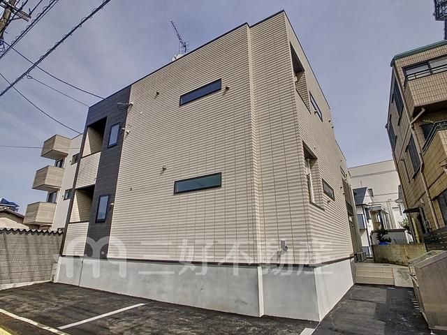 New 1LDK Apartment for Rent in Chikushino, Fukuoka - Thumbnail 2