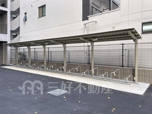 2LDK Apartment for Rent in Hakata Ward, Fukuoka - Thumbnail 3