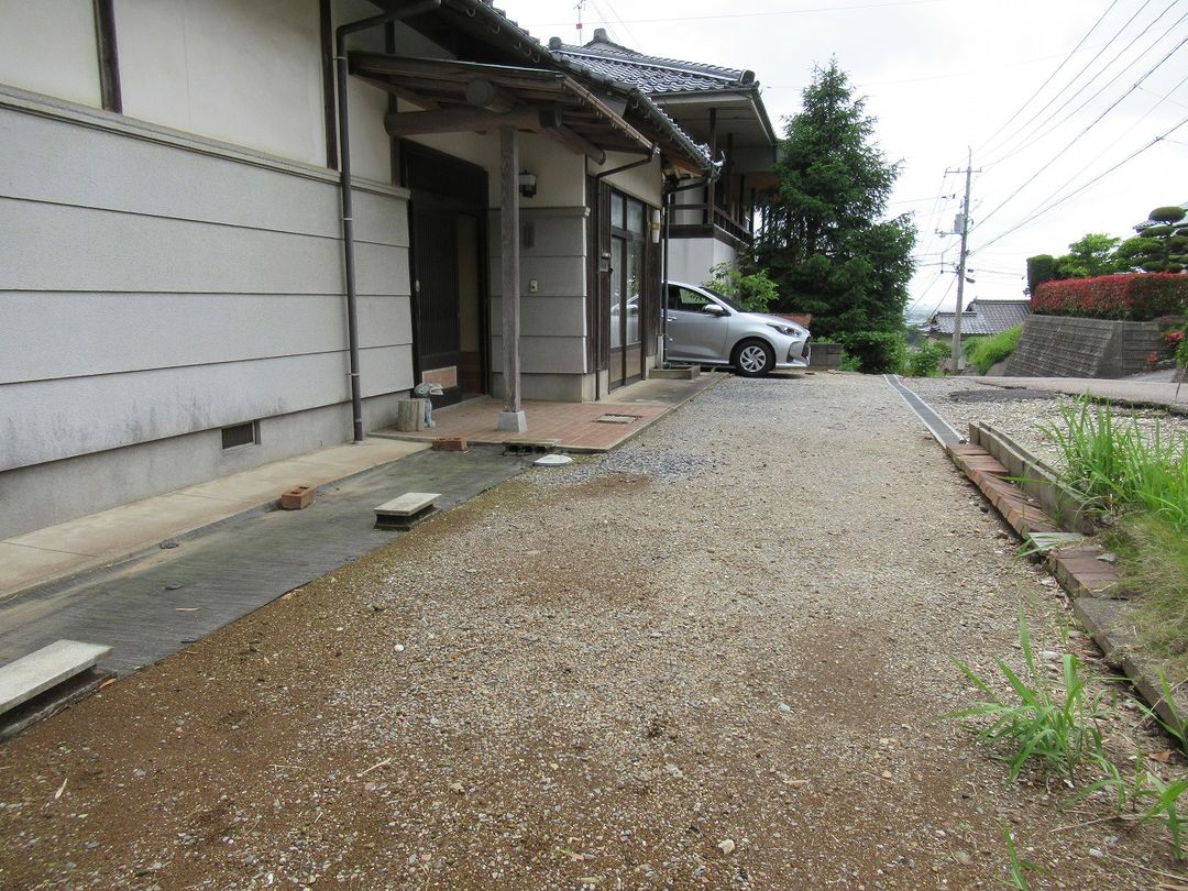 2-Story House for Sale in Masuda, Shimane - 5K, 135m² - Thumbnail 2