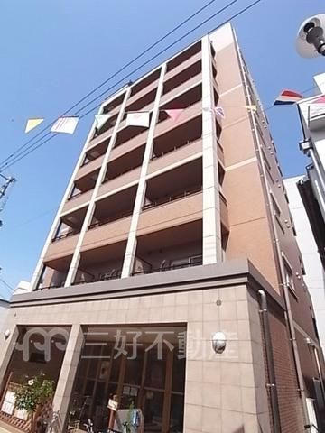 1DK Apartment in Hakata Ward, Fukuoka Near Two Stations - Thumbnail 2