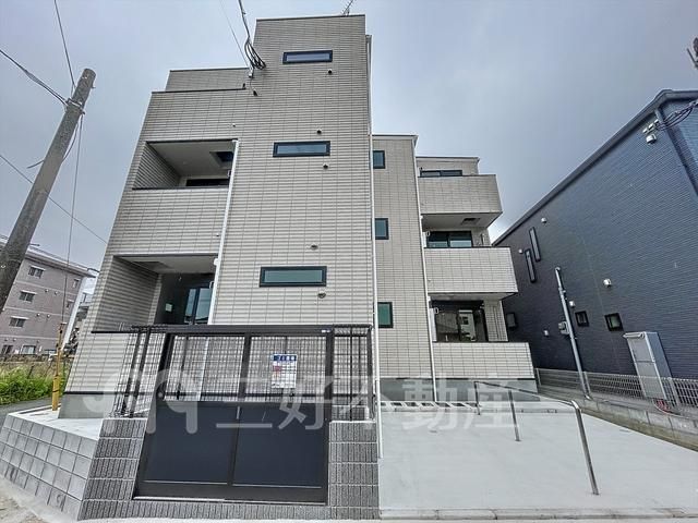 2LDK Apartment for Rent in Hakata-ku, Fukuoka - 45m² Near Sakuranamiki Station - Thumbnail 2