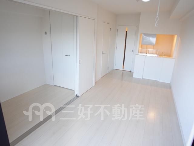 Designer 1LDK Apartment in Chuo-ku, Fukuoka - Pet Friendly - Thumbnail 2