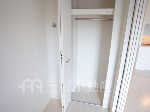 Designer 1LDK Apartment in Chuo-ku, Fukuoka - Pet Friendly - Thumbnail 3