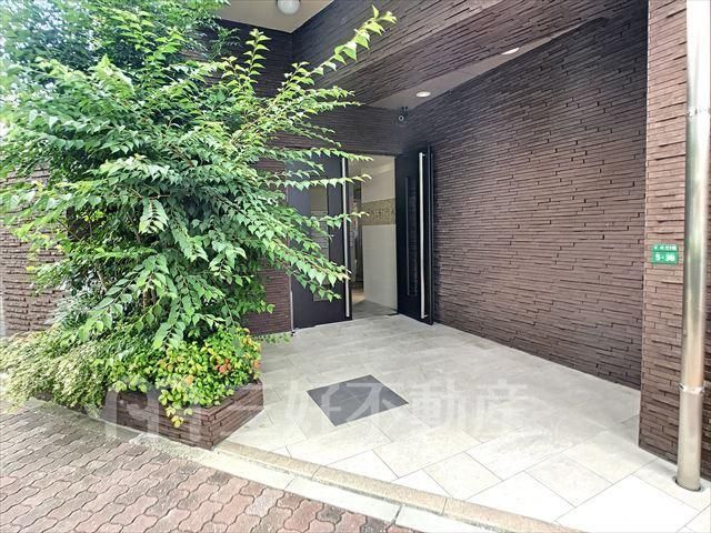 1LDK Apartment Near Chiyo-Kenchoguchi Station, Hakata Ward - Thumbnail 3