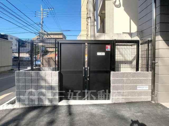 2LDK Apartment for Rent in Ropponmatsu, Fukuoka City - Thumbnail 2