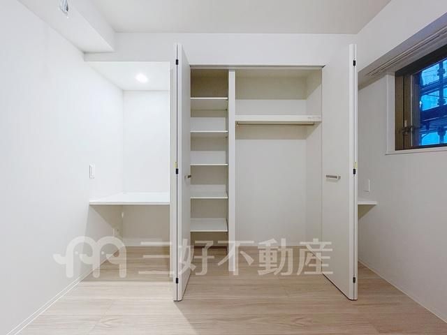 1LDK Apartment for Rent in Chuo-ku, Fukuoka - Thumbnail 3