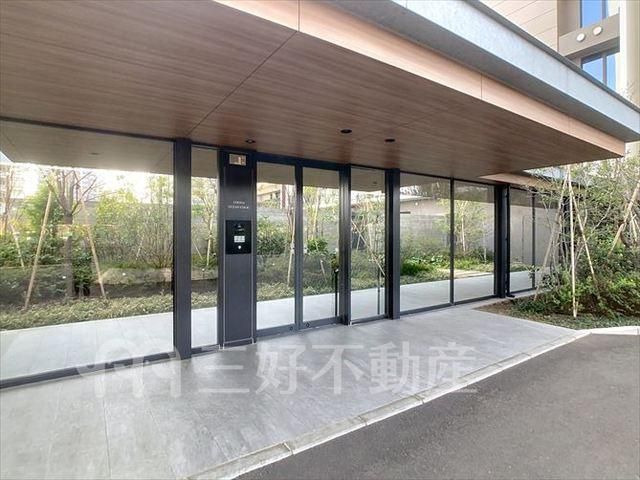 Modern 3LDK Apartment for Rent in Fukuoka Higashi Ward - Thumbnail 3